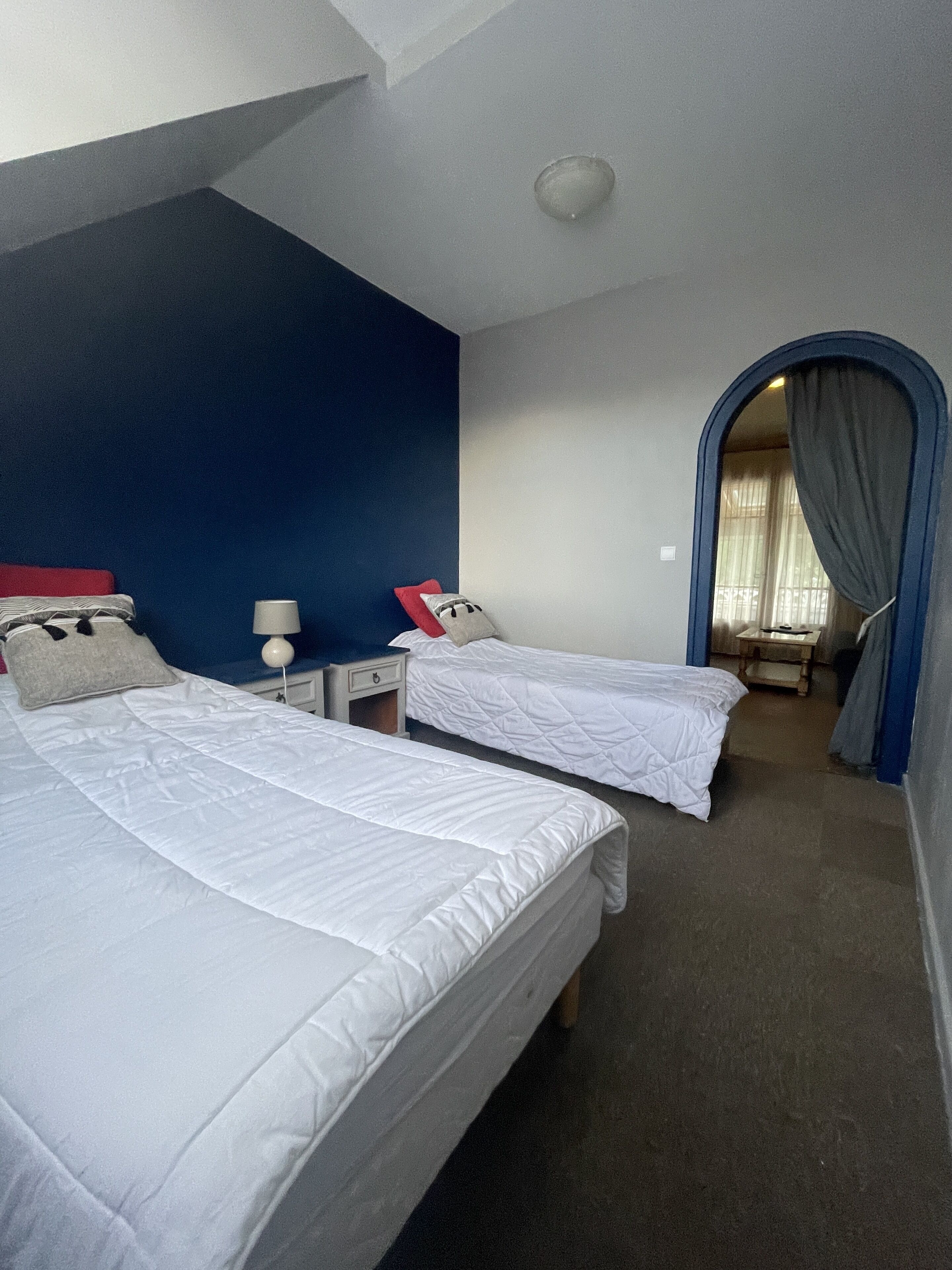 family suite | in-room safe, free cots/infant beds, free wifi, bed sheets