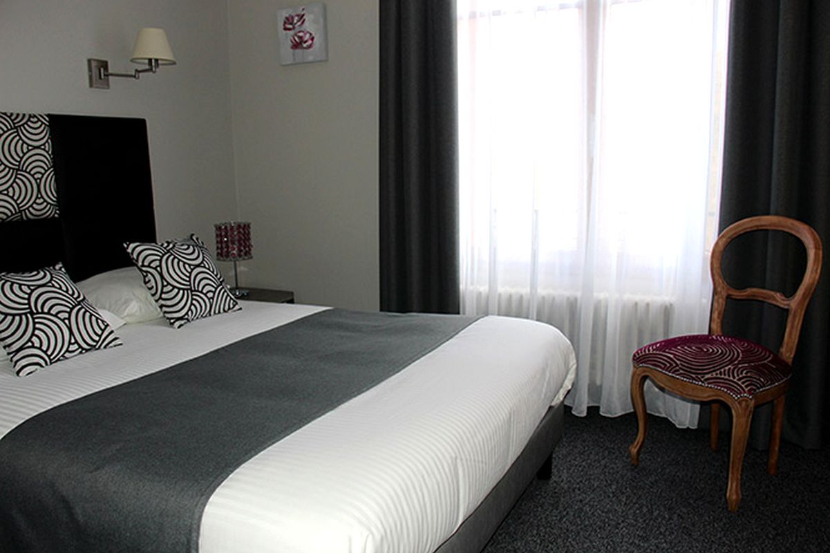 in-room safe, free cots/infant beds, free wifi, bed sheets