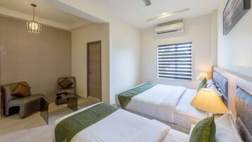 Deluxe Double Room | Desk, free WiFi