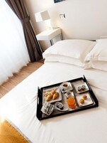 Superior Apartment | Room service - dining