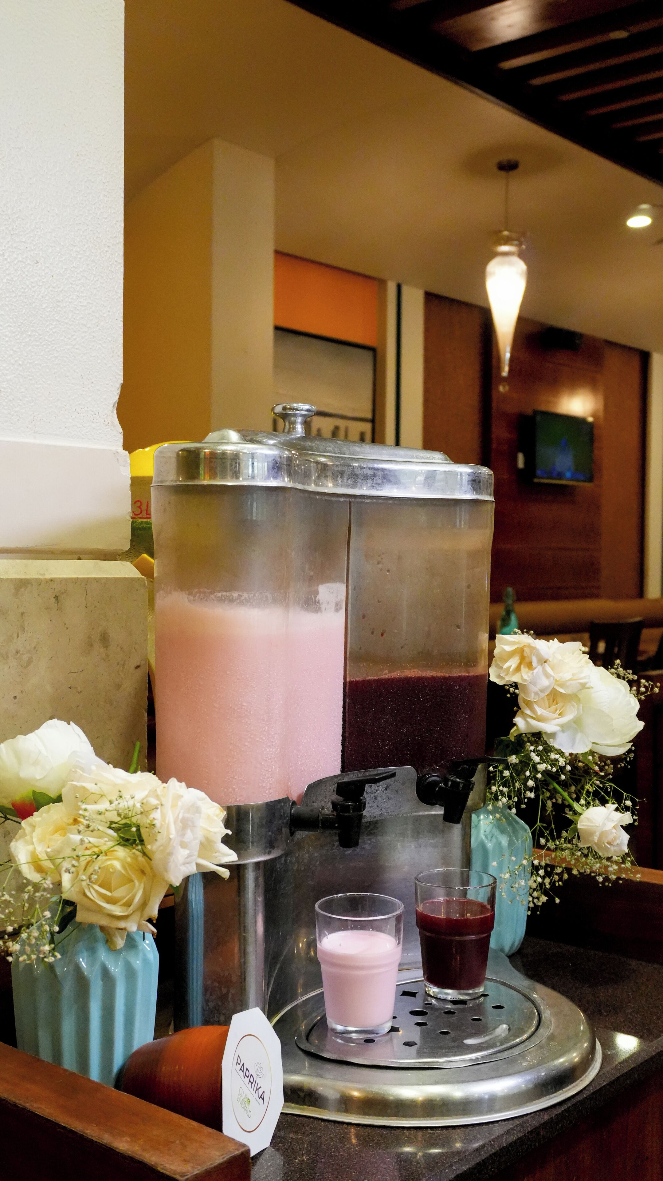 朝食 (ビュッフェ)、毎日提供 (無料)