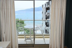 Standard Double or Twin Room | In-room safe, desk, rollaway beds, free WiFi