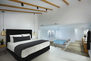 Grand Cave Suite