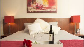 Comfort Double Room | Desk, iron/ironing board, free cots/infant beds, free WiFi