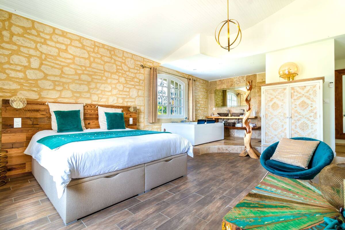 Select Comfort beds, free minibar items, in-room safe