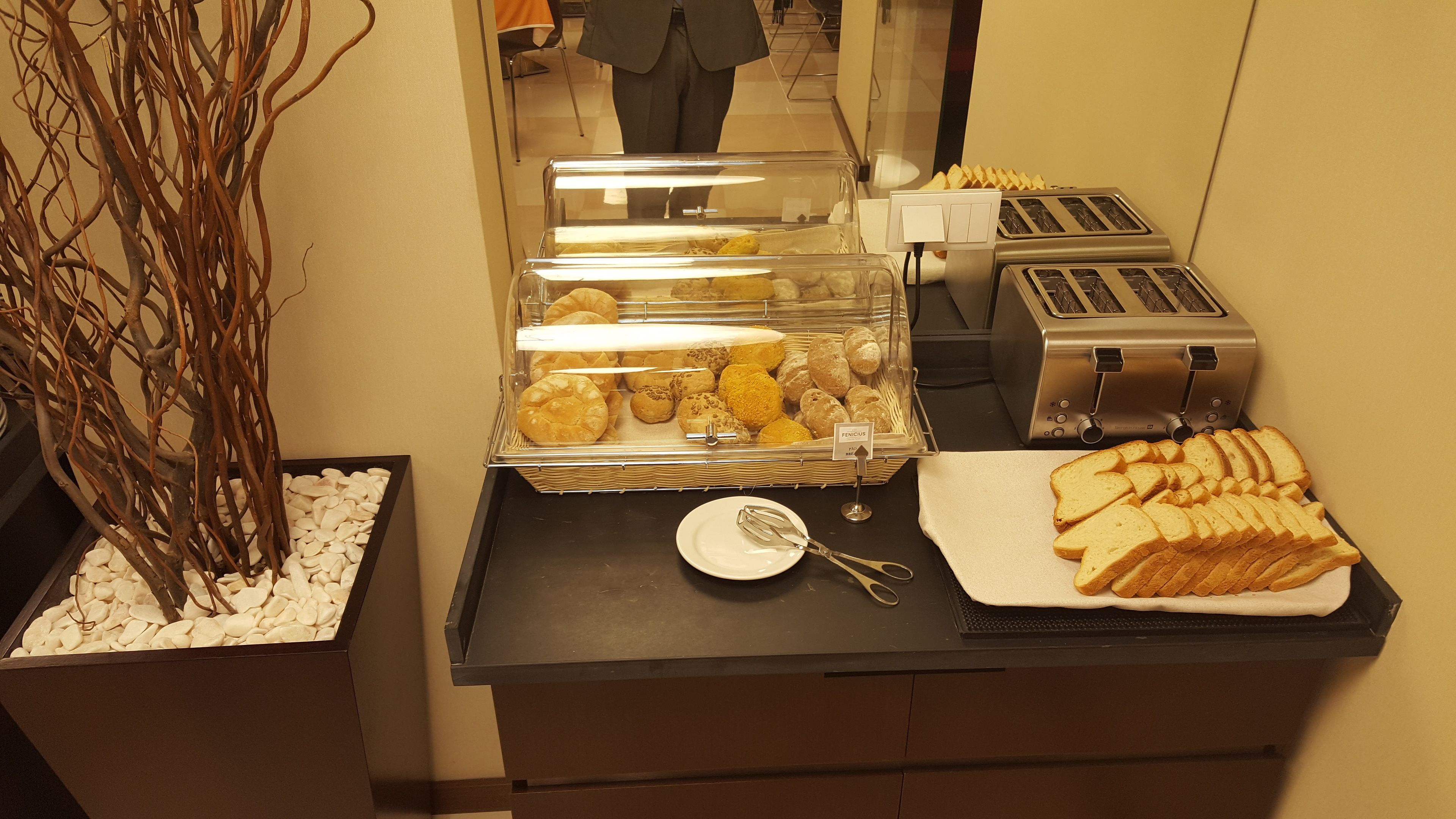 daily buffet breakfast (eur 15 per person)