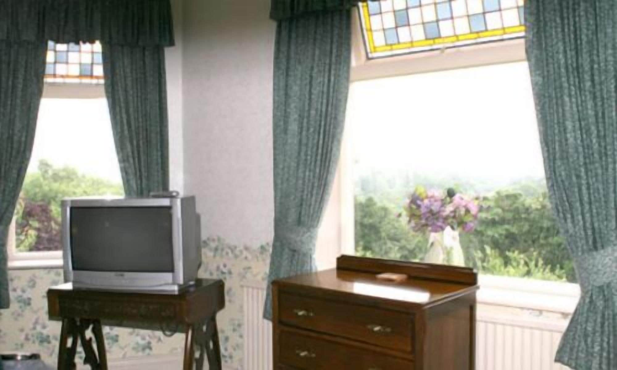 Foto - Oakfield Lodge Guest House Stockport