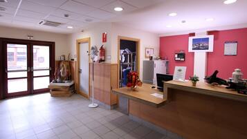 Check-in/check-out kiosk