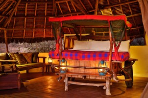 Habitación familiar doble (Star Bed) | Caja fuerte, cunas gratuitas, camas supletorias y ropa de cama