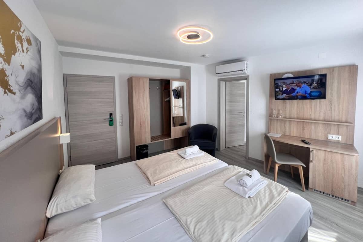 Ropa de cama hipoalergénica y minibar