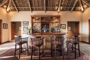 Bar (en la propiedad)