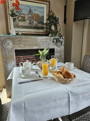 Almoço e jantar