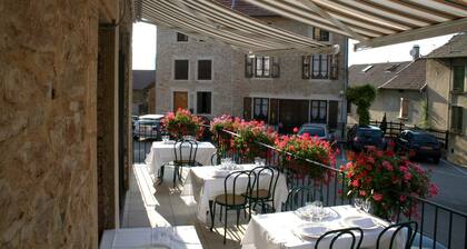 Hôtel Restaurant le Val d'Amby