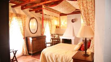 Blackout drapes, soundproofing, free cribs/infant beds, rollaway beds