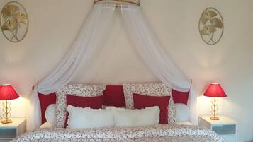Double Room, Terrace (Margaux) | Premium bedding, individually decorated, free WiFi