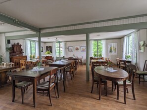Cafe - Klubbensborg (Hägersten)