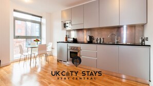 Apartemen Deluks, 1 kamar tidur | Dapur kecil pribadi