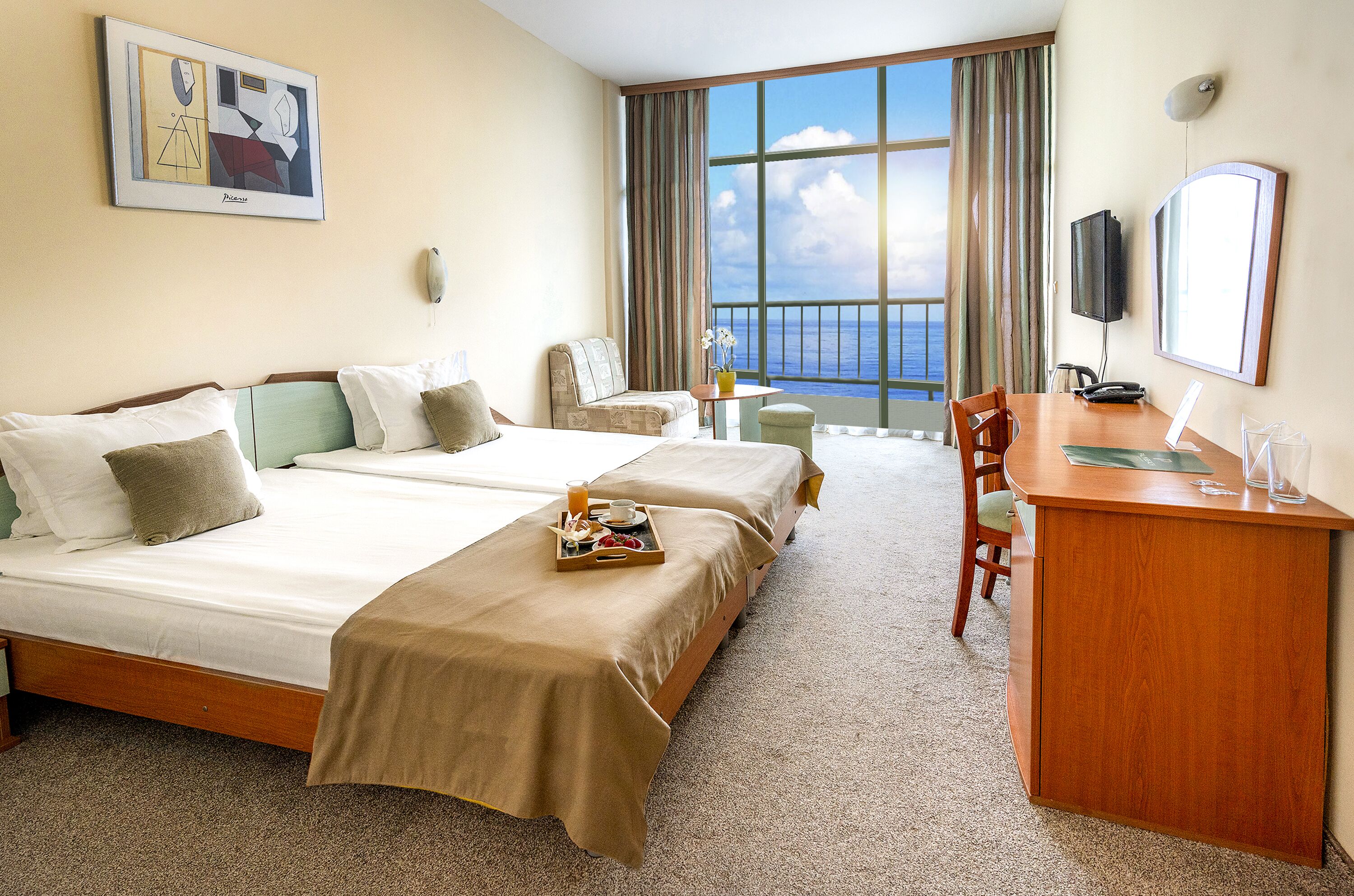 Photo - Palm Beach Hotel - All Inclusive with Free beach package & Private Beach