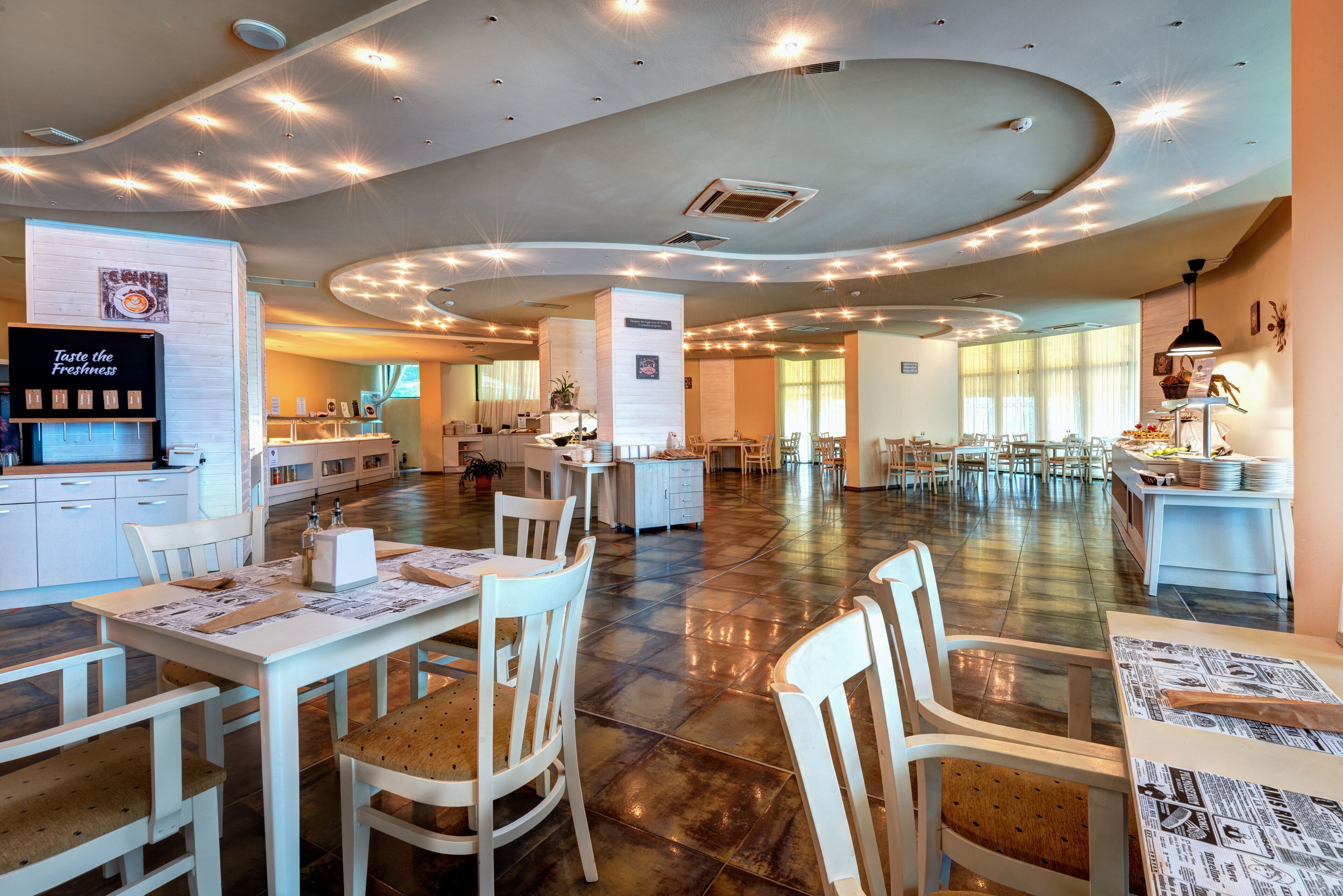 Photo - Palm Beach Hotel - All Inclusive with Free beach package & Private Beach