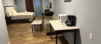 Enjoy Hotel