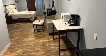 Enjoy Hotel