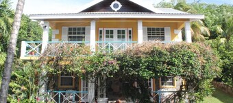 Buttercup Cottage Apartments