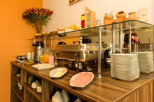 Desayuno continental incluido todos los días 