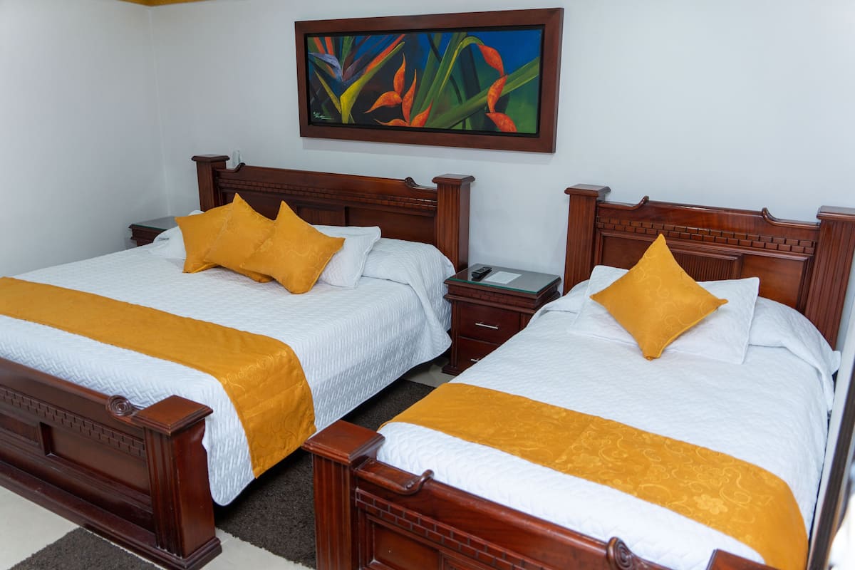 Family Room, Berbilang Katil | Bar mini, Wi-fi percuma, cadar katil