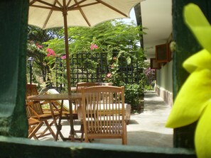 Property grounds - Punta Sal Bungalows (Canoas de Punta Sal)