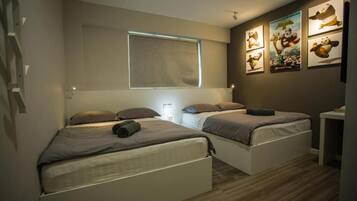 Desk, soundproofing, iron/ironing board, free WiFi