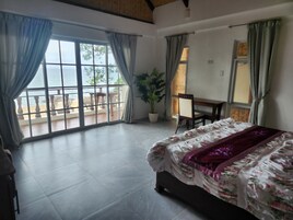 Premier Double Room, 1 King Bed, Sea View | Premium bedding, free WiFi