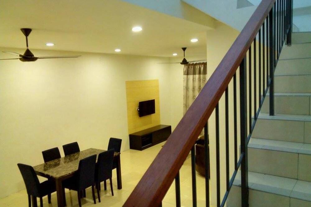 Kemaman Resthouse A