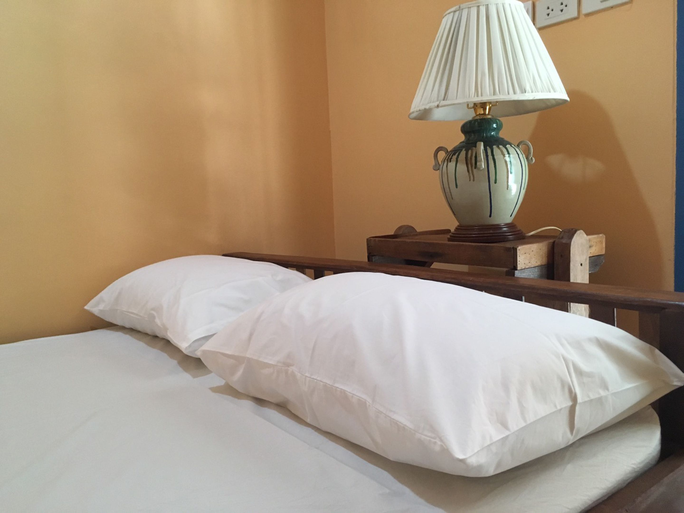 Standard Small Double with Shared Bathroom | Bathroom | Shower, towels