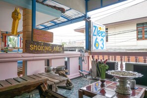 Terrace/patio - Zleep63 - Hostel (Bangkok)