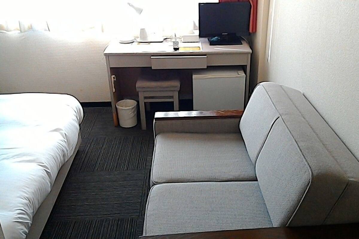 Kamar Double, Boleh Merokok | Wi-Fi gratis