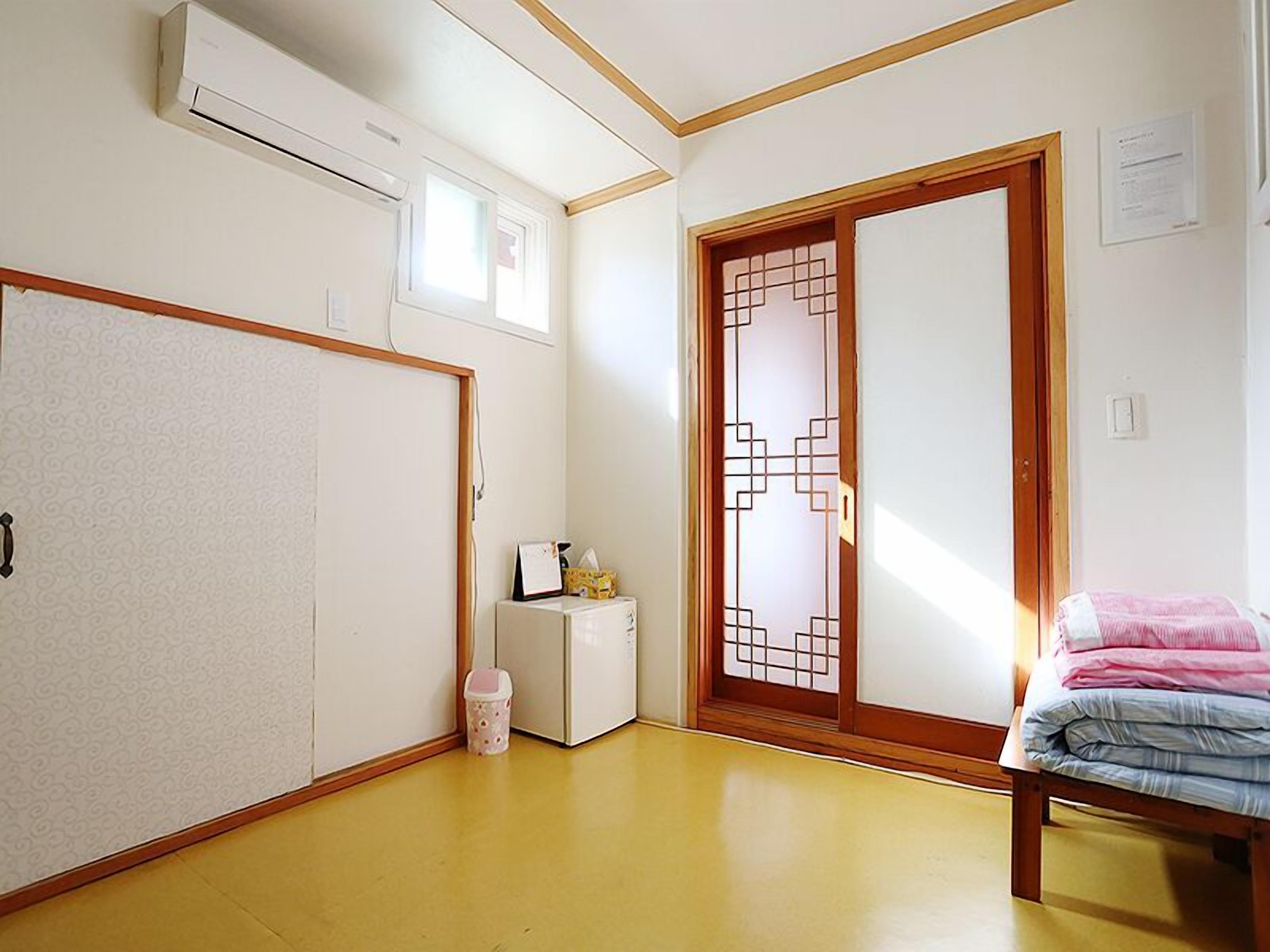 Ayrı ayrı dekore edilmiş, ücretsiz kablosuz İnternet 