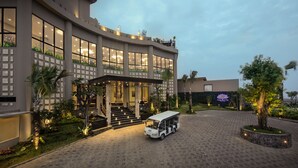 Bagian depan properti