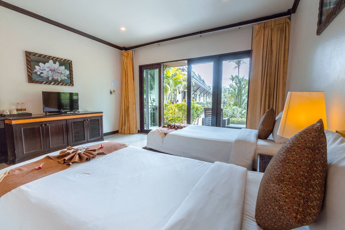 Standard Villa Twin Bed | Skrivebord, blendingsgardiner, wi-fi (inkludert) og sengetøy