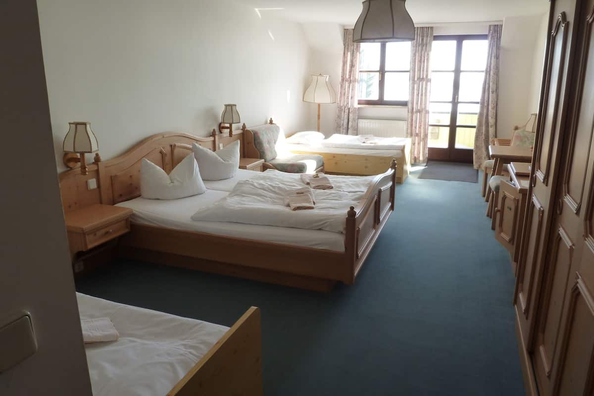 minibar, in-room safe, desk, blackout curtains