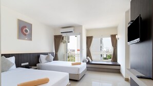 Studio Twin Bed