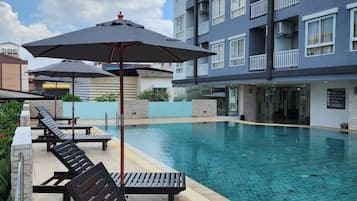 Sun deck
