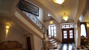 Interior entrance - Rezydencja Pod Zegarem (Trzebinia)