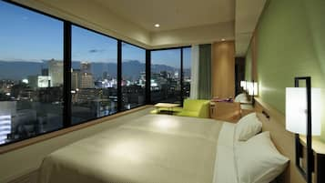 Corner Twin Room with City View, Non Smoking | View from room