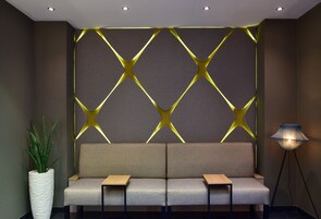 Lounge no saguão