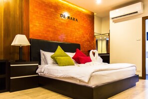 Exclusive Double Room, Bathtub | Bộ đồ giường cao cấp, minibar, két bảo mật tại phòng 