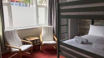 XL | Iron/ironing board, free WiFi