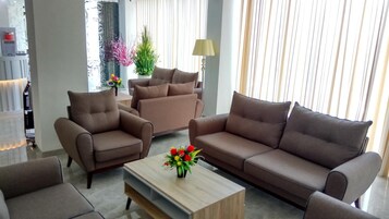 TV LCD 32 polegadas com canais a cabo, TV