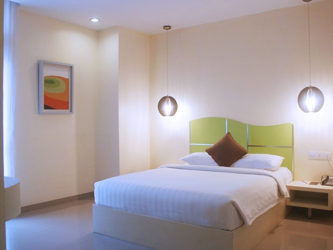 Minibar, in-room safe, desk, soundproofing
