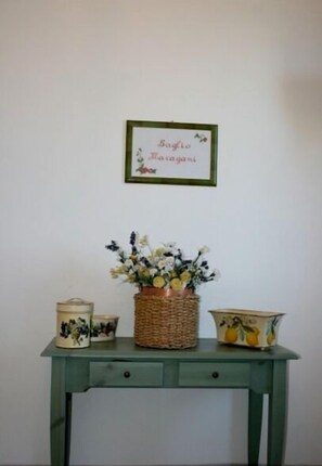 Room amenity