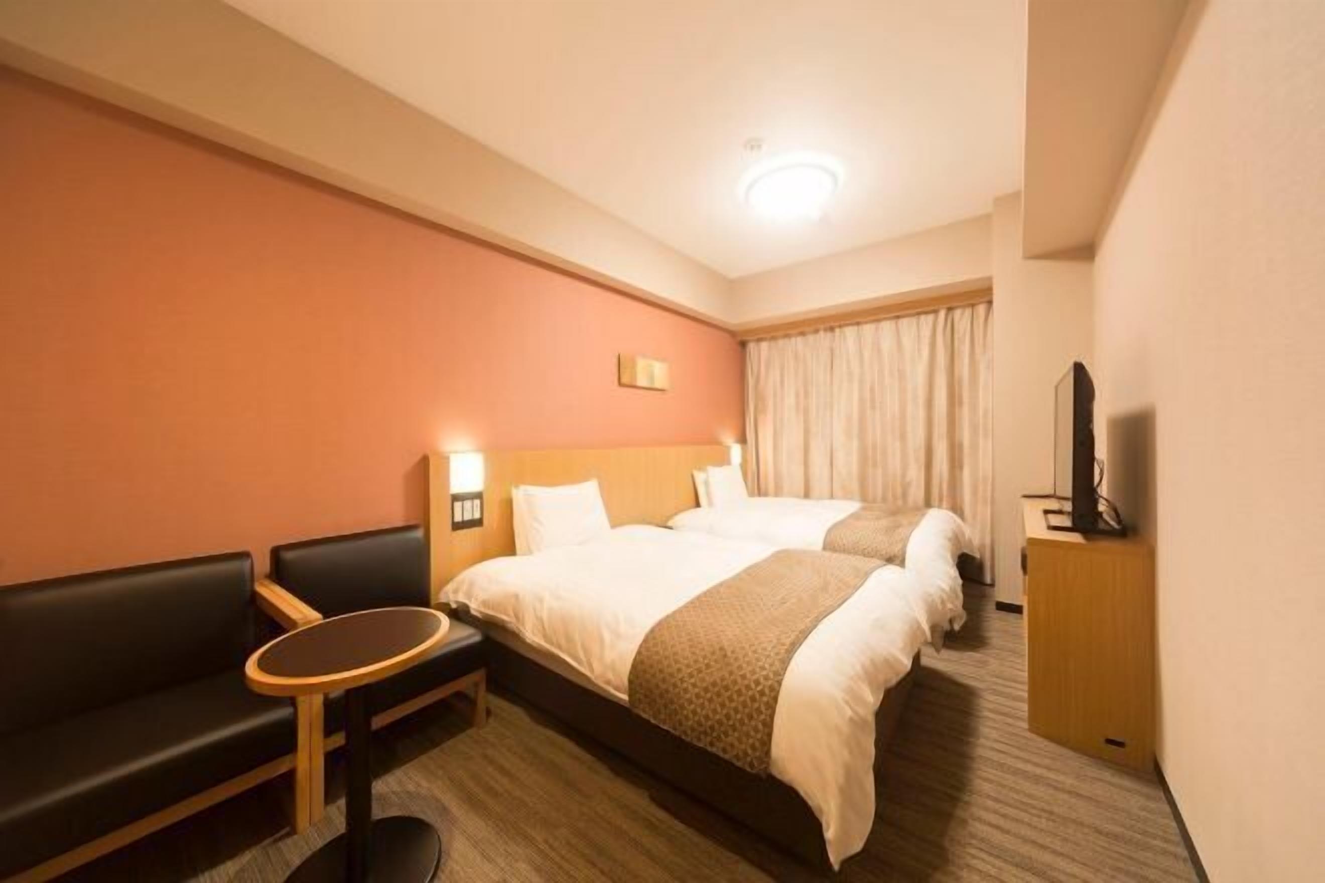 1 غرفة نوم وخزنة داخل الغرفة وتجهيزات عازلة للصوت وواي فاي مجانًا